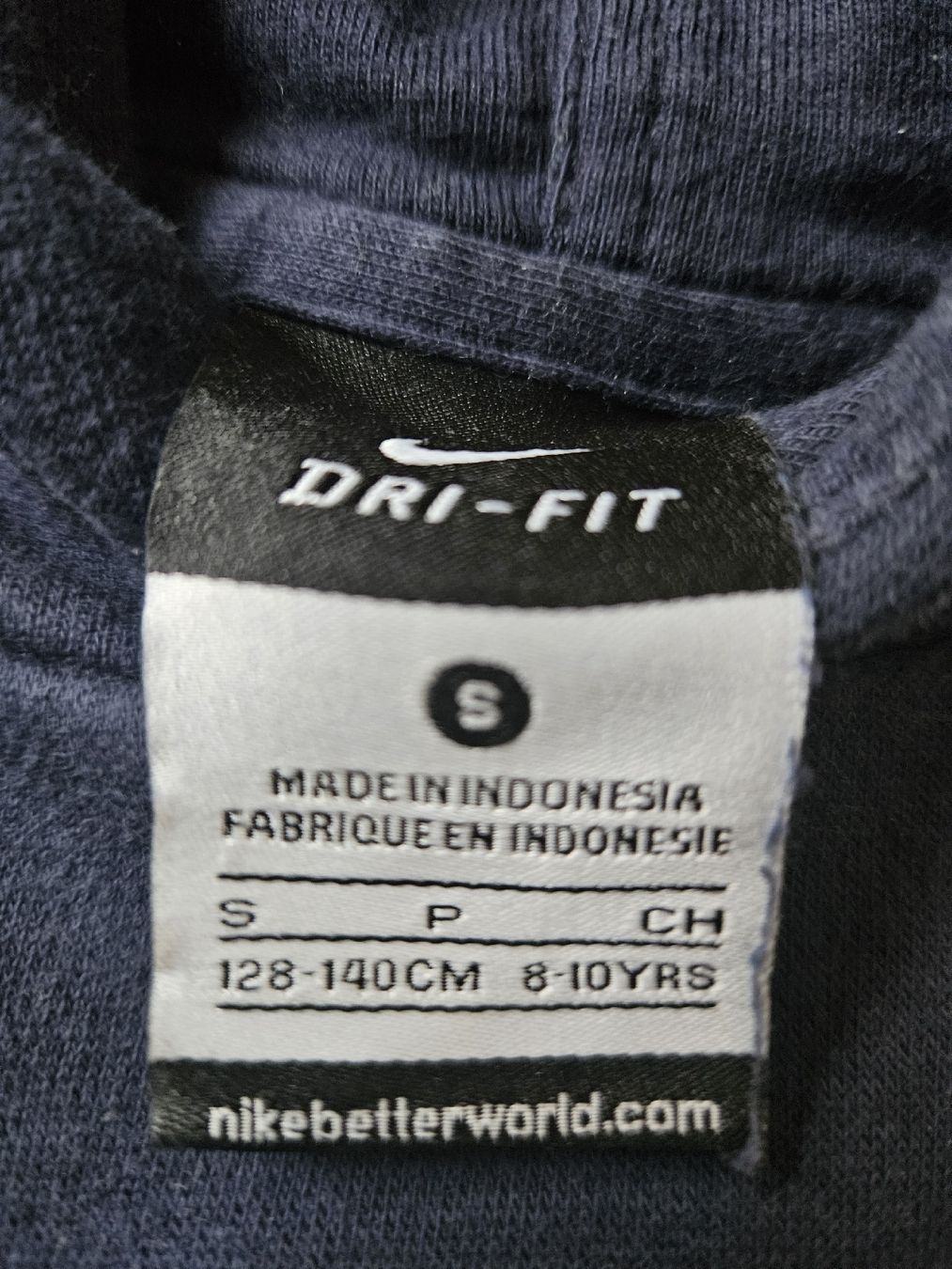 Nike Pulls & Sweat-shirts: Nike Pulli – D'occasion à Oberkulm par Preneur 1