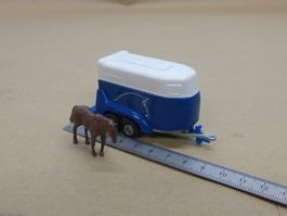 Siku Pferdeanhänger mit Pferd blau weiss gebraucht