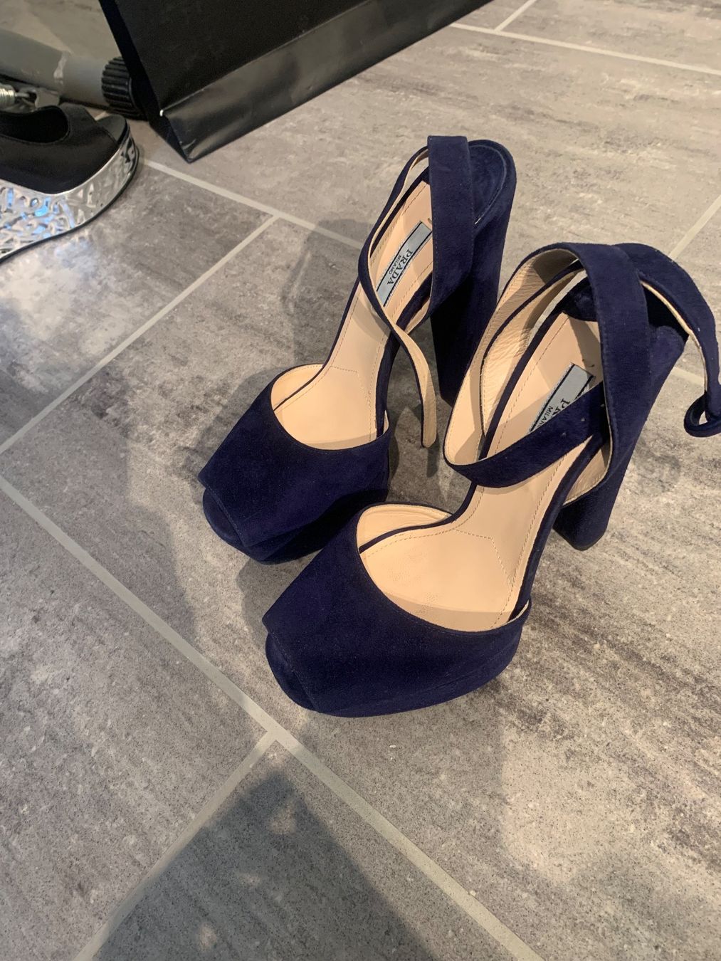 Prada Scarpe da donna: Schuhe mit Absatz, sandalen Prada – Usato da Zell LU venduto da AliAli24 3