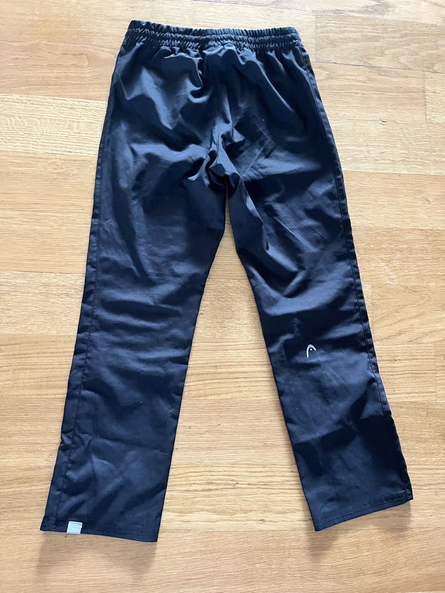 Head Pantaloni: Head leichte Trainingshose, Gr. 152, aus 1. Hand – Usato da Zürich venduto da MariaSusanne 5