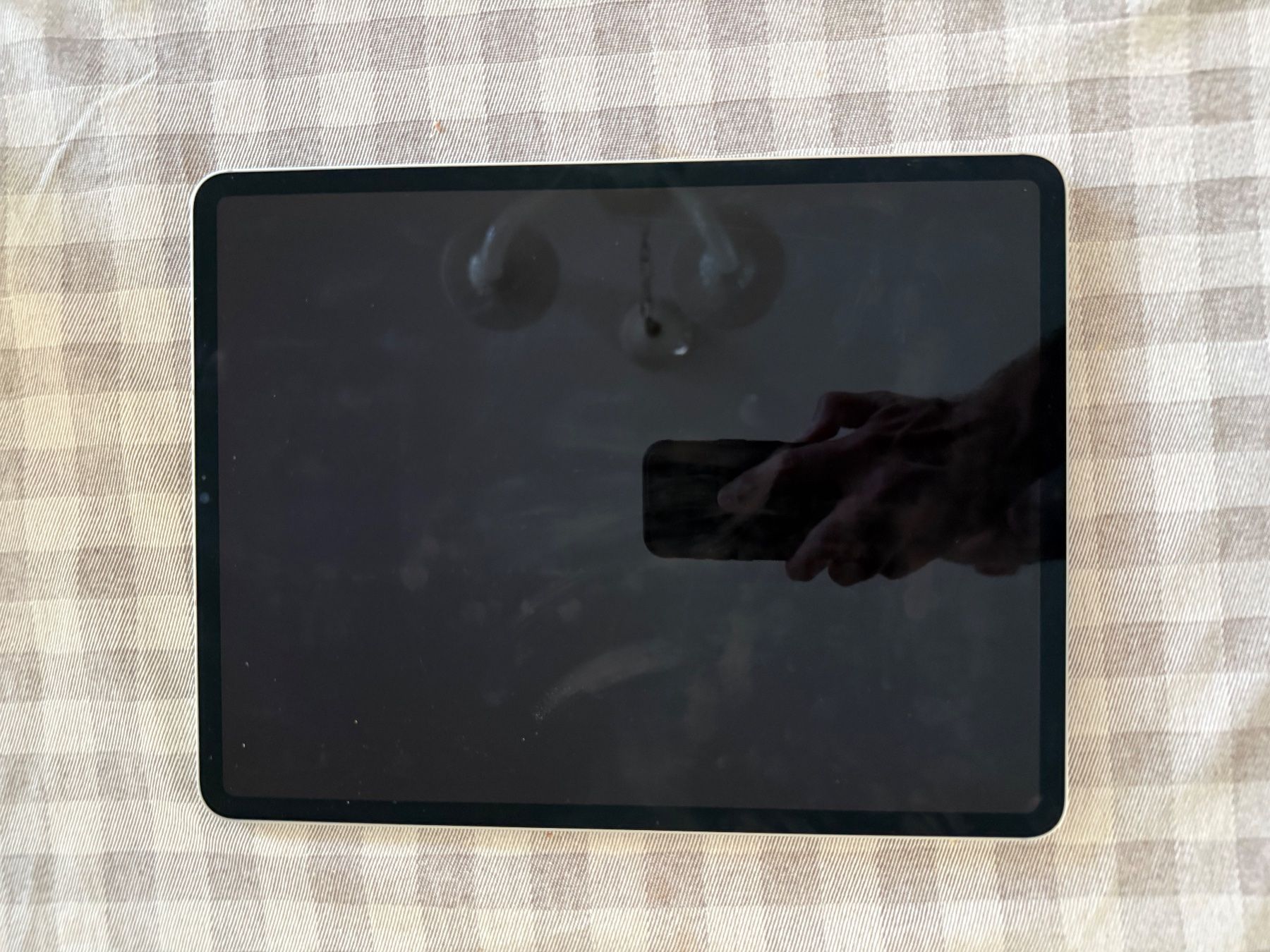 Apple Tablet PC: iPad Pro 12.9" (Wifi + Cellular) + Magic Keyboard + Pencil – Gebraucht aus Ebikon von Walo29 1