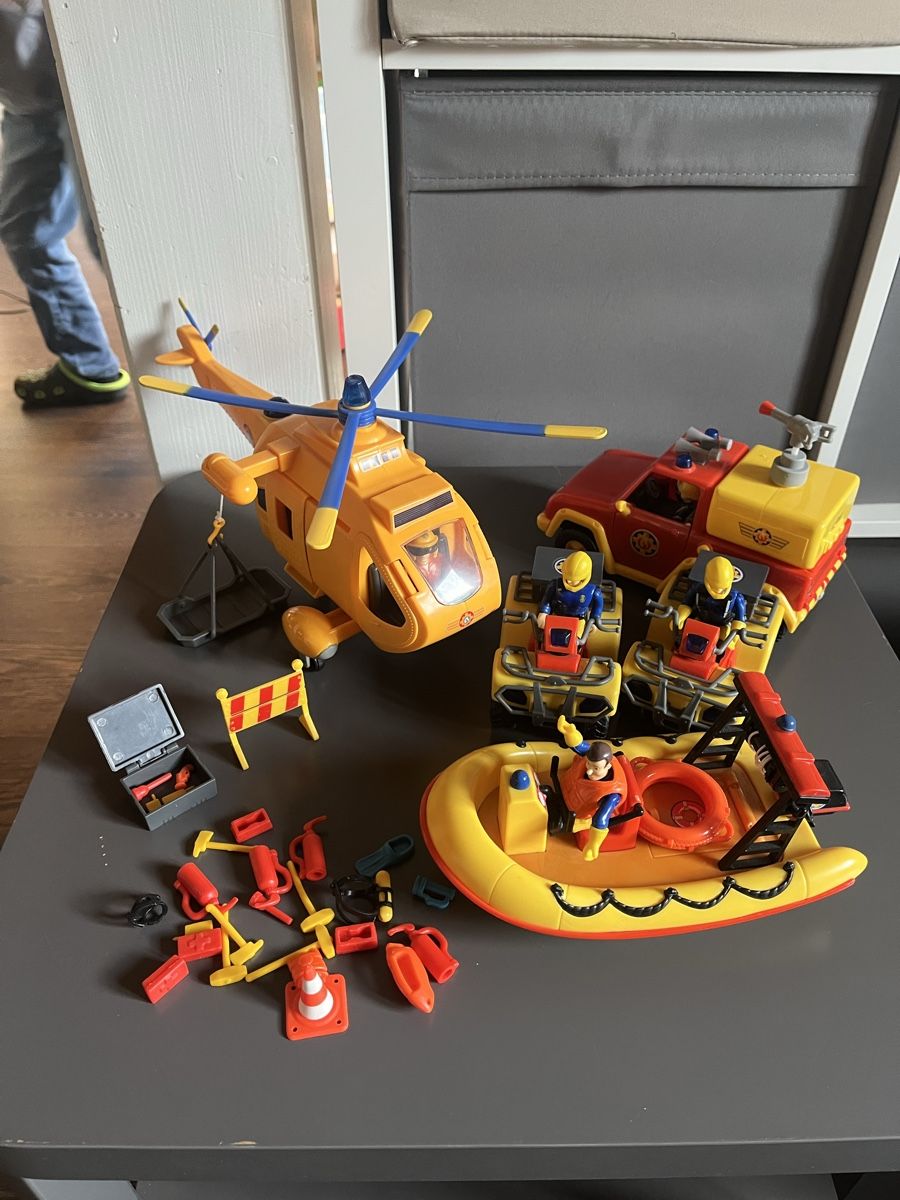 Jouets: Feuerwehrmann Sam Spielzeugset – D'occasion à Rengg par Nelke007