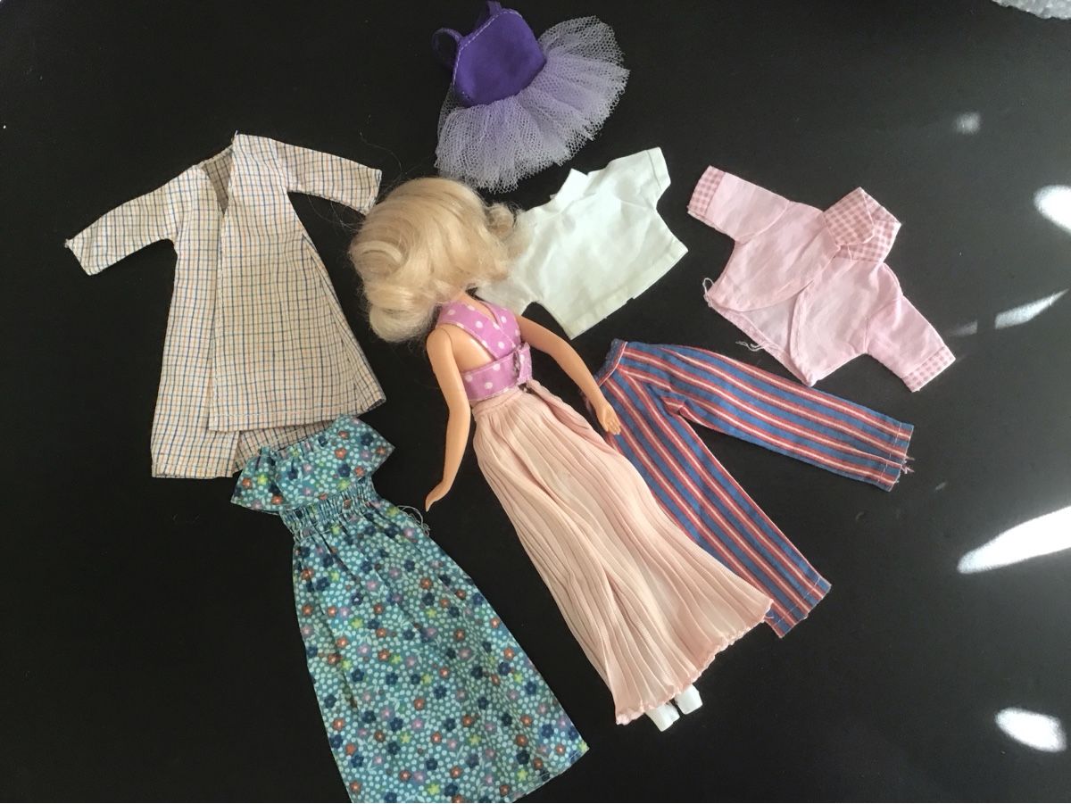 Poupées: Daisy Mary Quant mit Kleidung – D'occasion à Allschwil par rah_8bfj 1