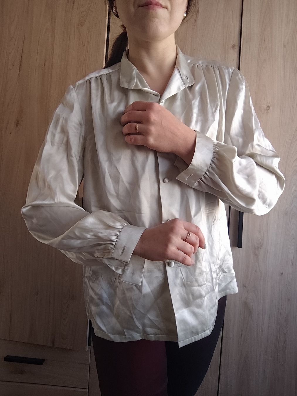 Camicette: Vintage Cream Blouse S-M – Usato da Mägenwil venduto da VintageGirly 3