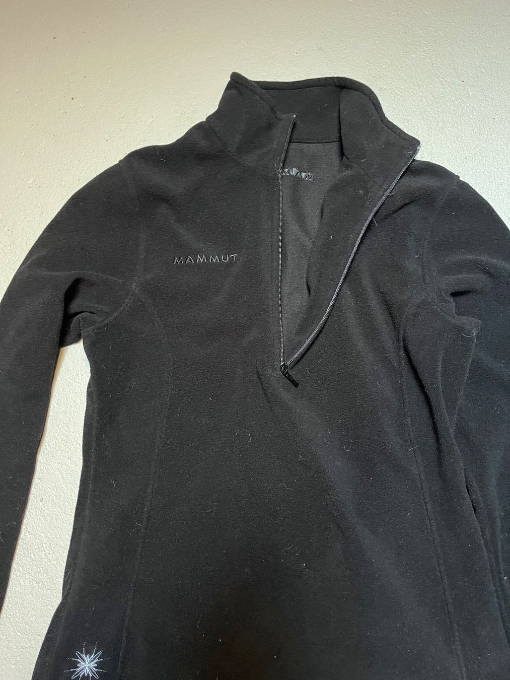 Mammut Pullover & Sweatshirts: Pullover Mammut Grösse S – Gebraucht aus Roggwil BE von KarotteV 1