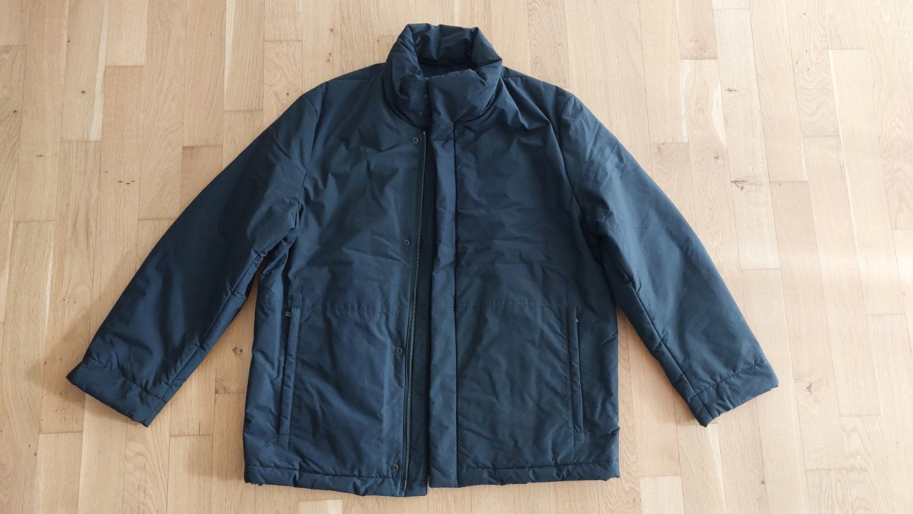 Hugo Boss Giacche: Winterjacke Hugo Boss – Usato da Spiez venduto da Martebar
