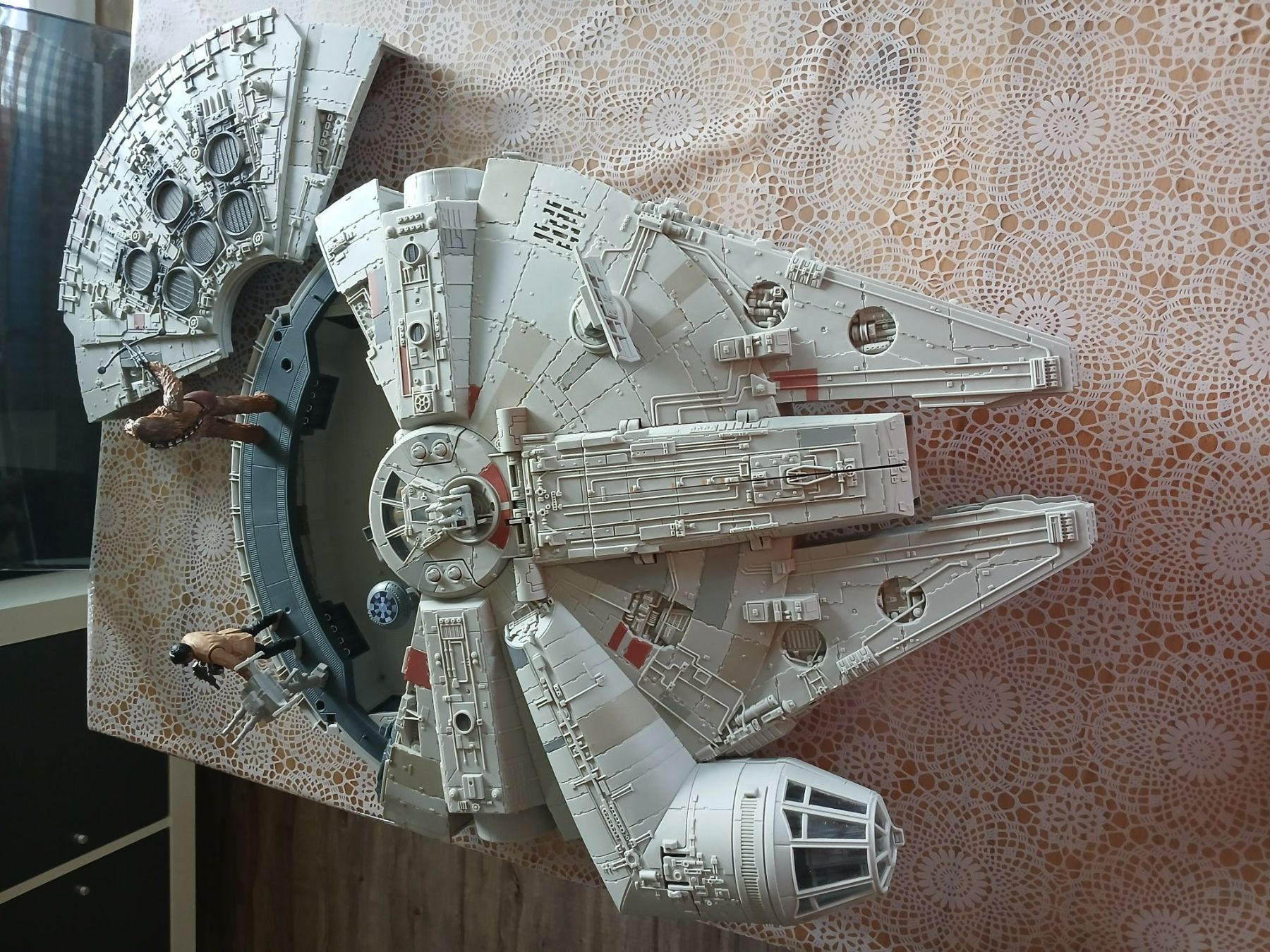 Star Wars Spielzeuge: NERF STAR WARS Millennium Falcon – Gebraucht aus Rüegsbach von Rover110 1