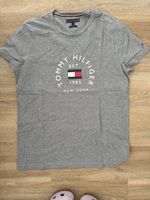 Tommy Hilfiger T shirt