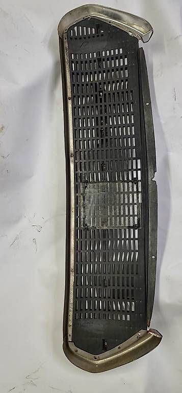 Alle Autoersatzteile: Classic Mini Innocenti Kühlergrill – Gebraucht aus spiez von Jeyjey26 1