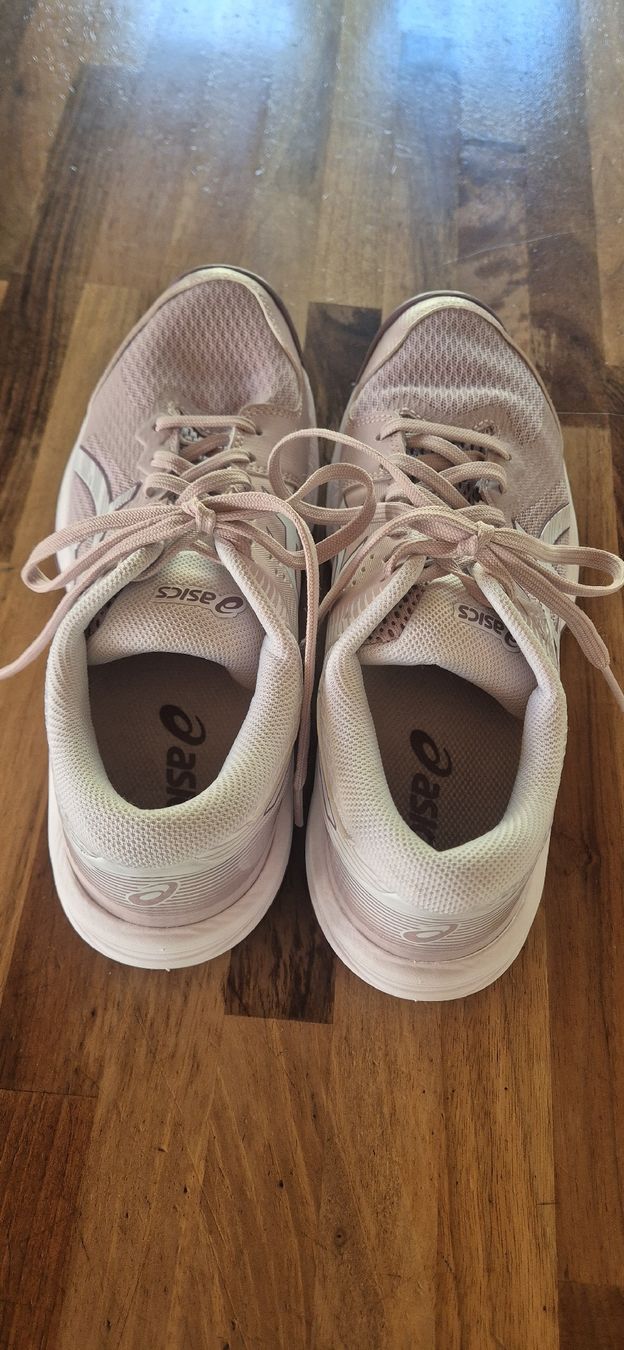Asics Scarpe da donna: Asics Schuhe – Usato da Wuppenau venduto da Suenneli10 2