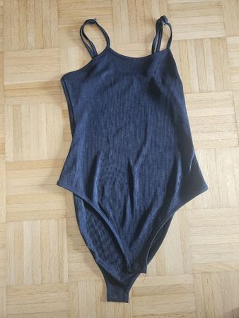 Damen Body schwarz gerippt verstellbare Träger