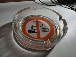 Harlekin Nicht Raucher Aschenbecher Glas 14 cm