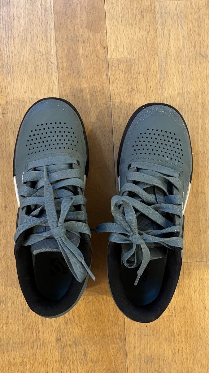 Five Ten Scarpe da donna: Bike Schuhe Five Ten – Usato da Obfelden venduto da car_z7m6
