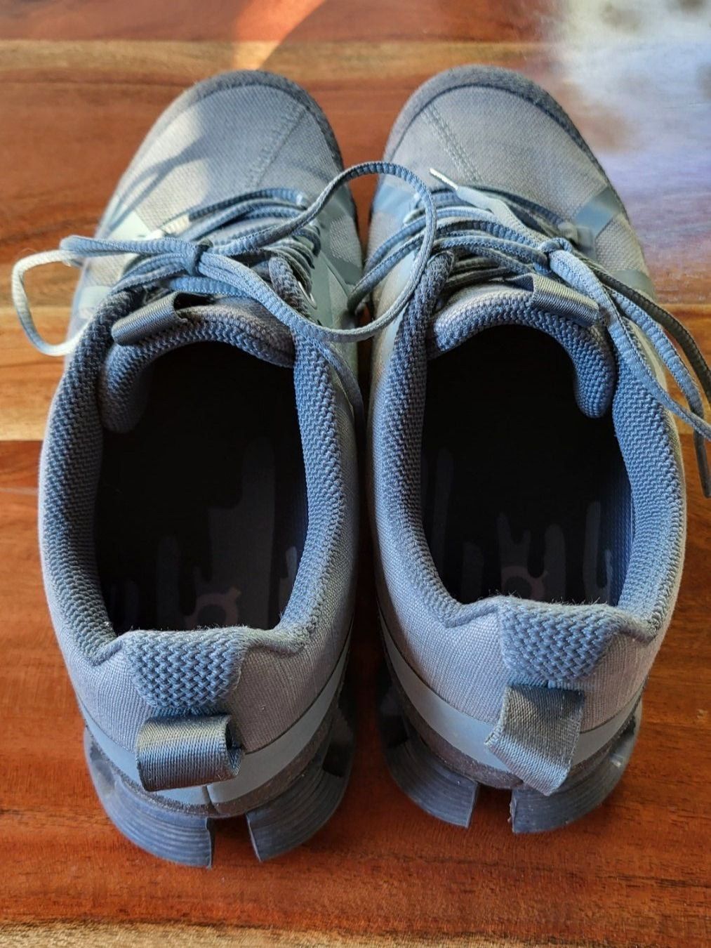 Damenschuhe: Trekking Schuhe ON Gr. 40.5 – Gebraucht aus Winterthur von cbe_5ph7 2