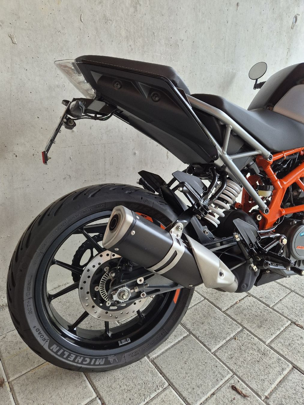 KTM Strada: KTM duke 125 11kw – Usato da Winterthur venduto da akoblet 3