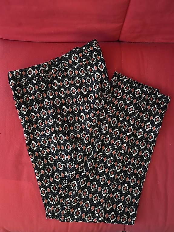 Hosen: Slim patterned trousers – Gebraucht aus Genève von mar_f82s 2