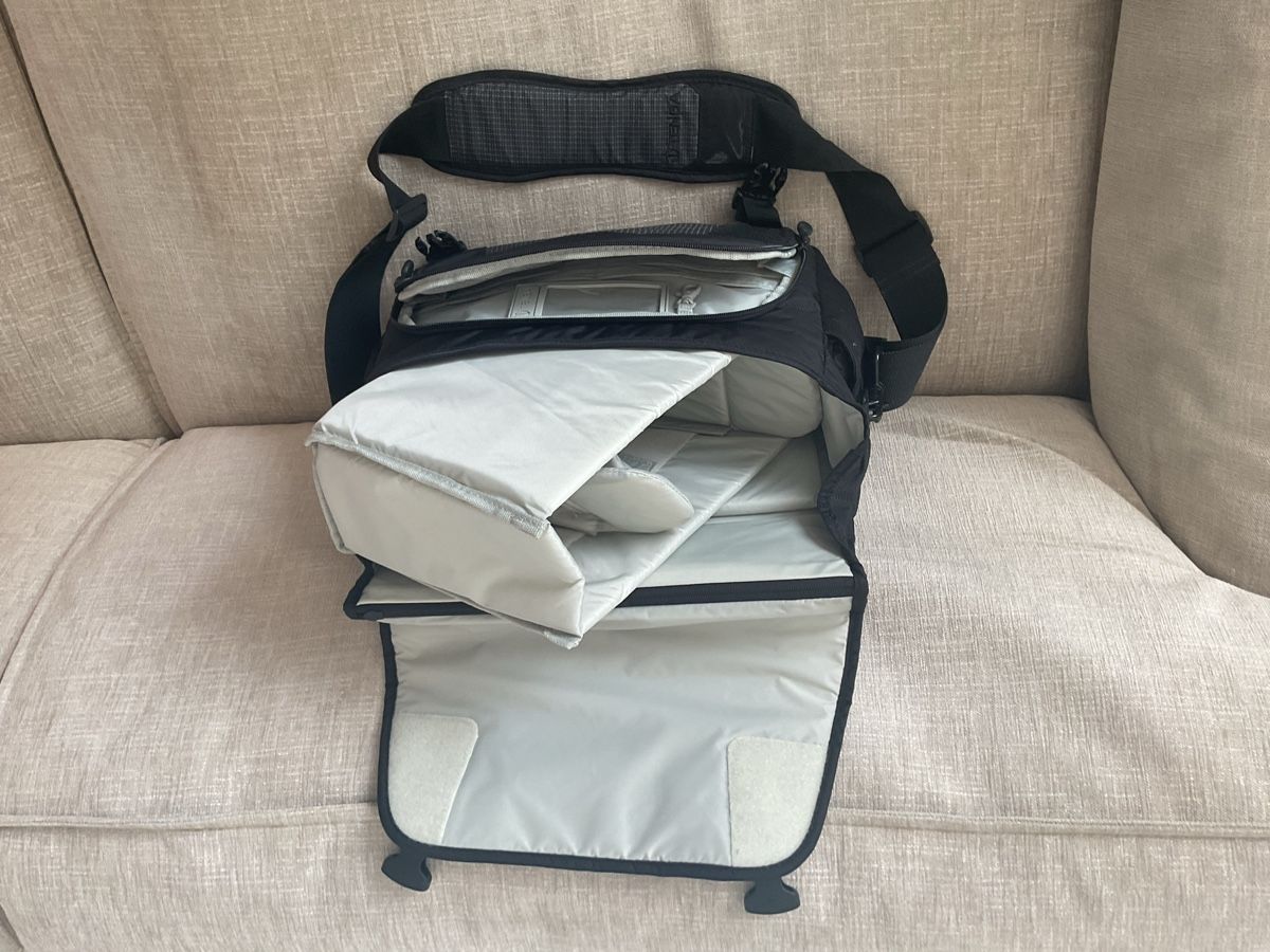 Borse: Foto Tasche Tenba Discovery Messenger Mini – Usato da Minusio venduto da amonte 5