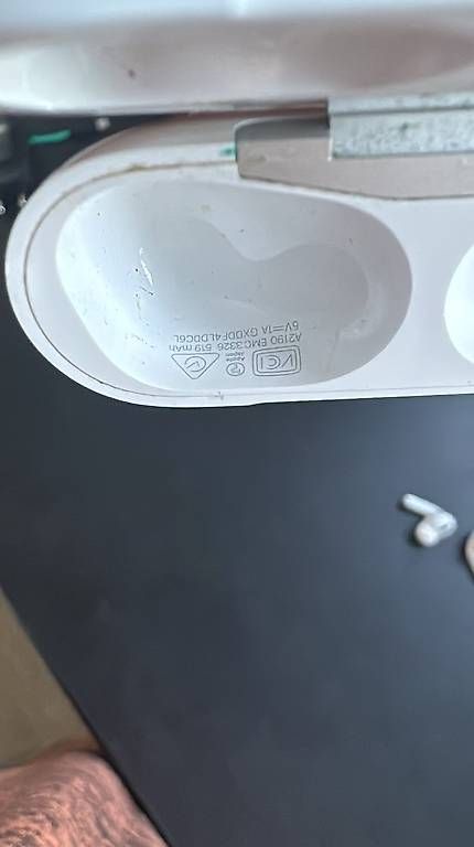 Apple Casques audio: Apple Airpods Pro 2 (Lightning) – D'occasion à Othmarsingen par Oepfel 4