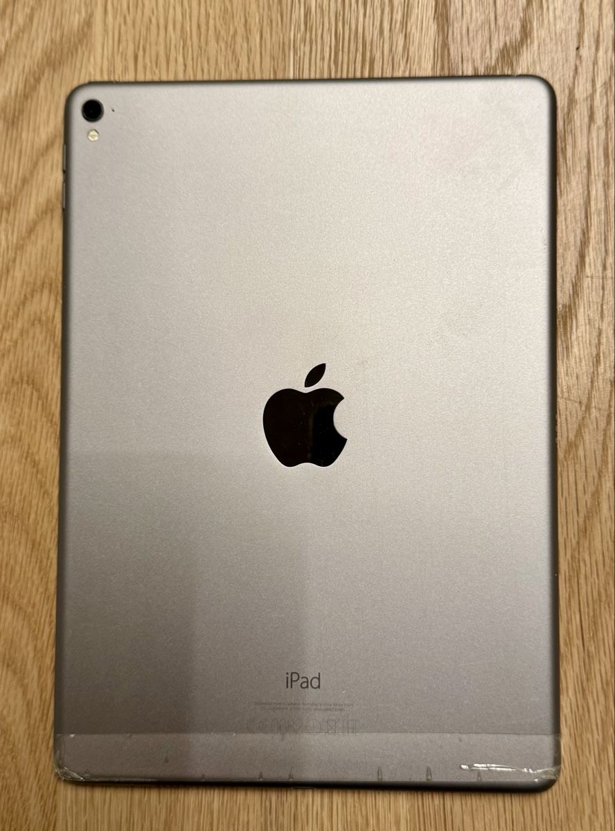 Apple Tablet PC: Ipad pro 9.70“ 1st Generation 2016 – Gebraucht aus Boswil von Marc_vr 1