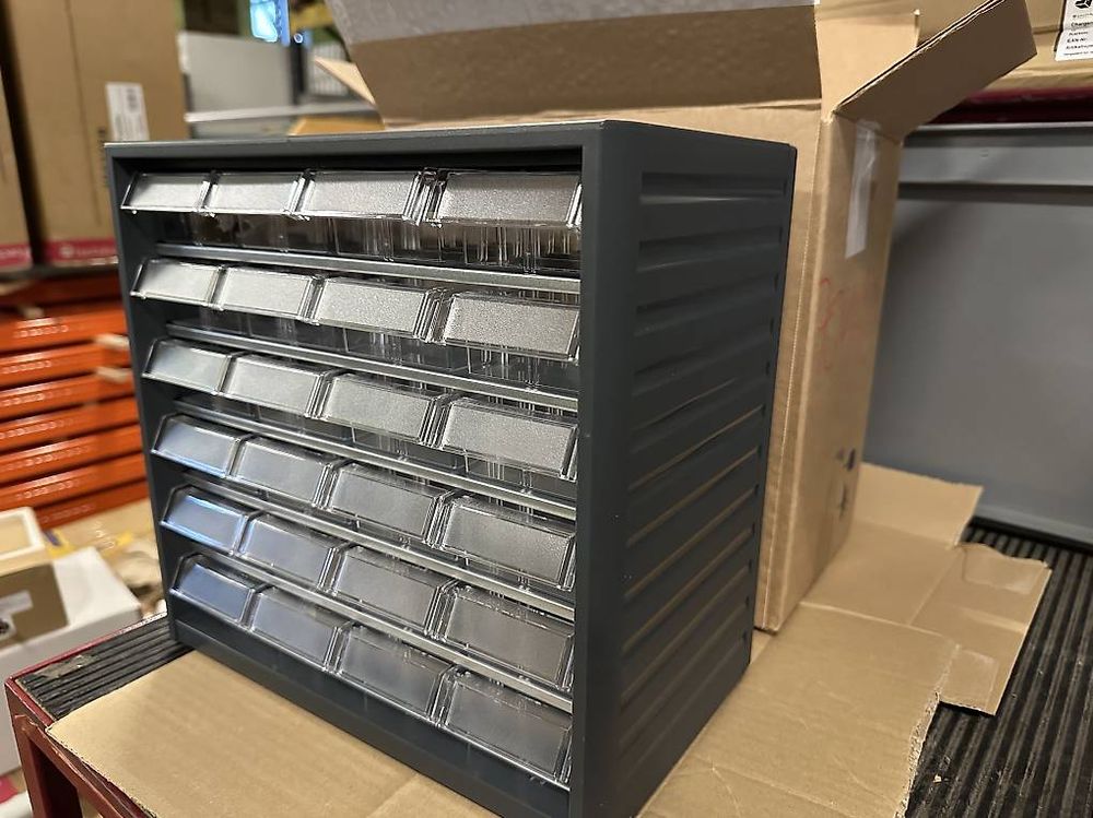 neuer Treston Kleinteilemagaziner Box 24 Schubladen (Neu und ...