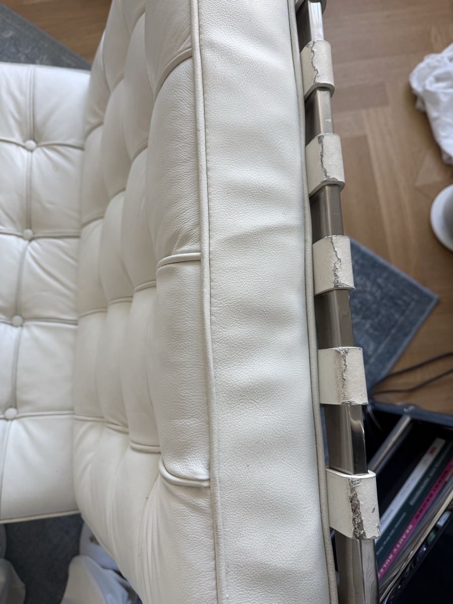 Sedie a sdraio: Barcelona Chair Replica – Difettoso da Zürich venduto da lmk_99 3