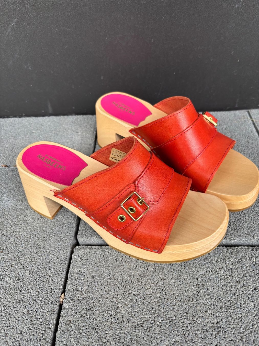 Scarpe da donna: Swedish Hasbeens 37 orange leather sandals – Usato da Steinhausen venduto da ChromeVintage 1