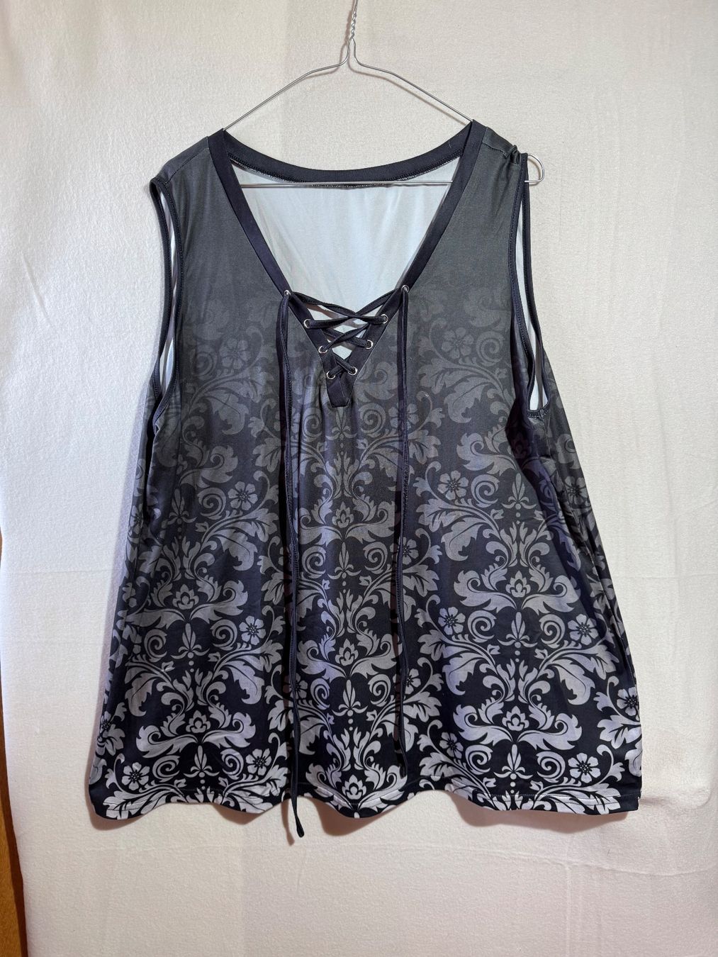 Tops: Schönes Top ca Gr. XL – Neu (gemäss Beschreibung) aus Grosswangen von SALE_SALE_SALE