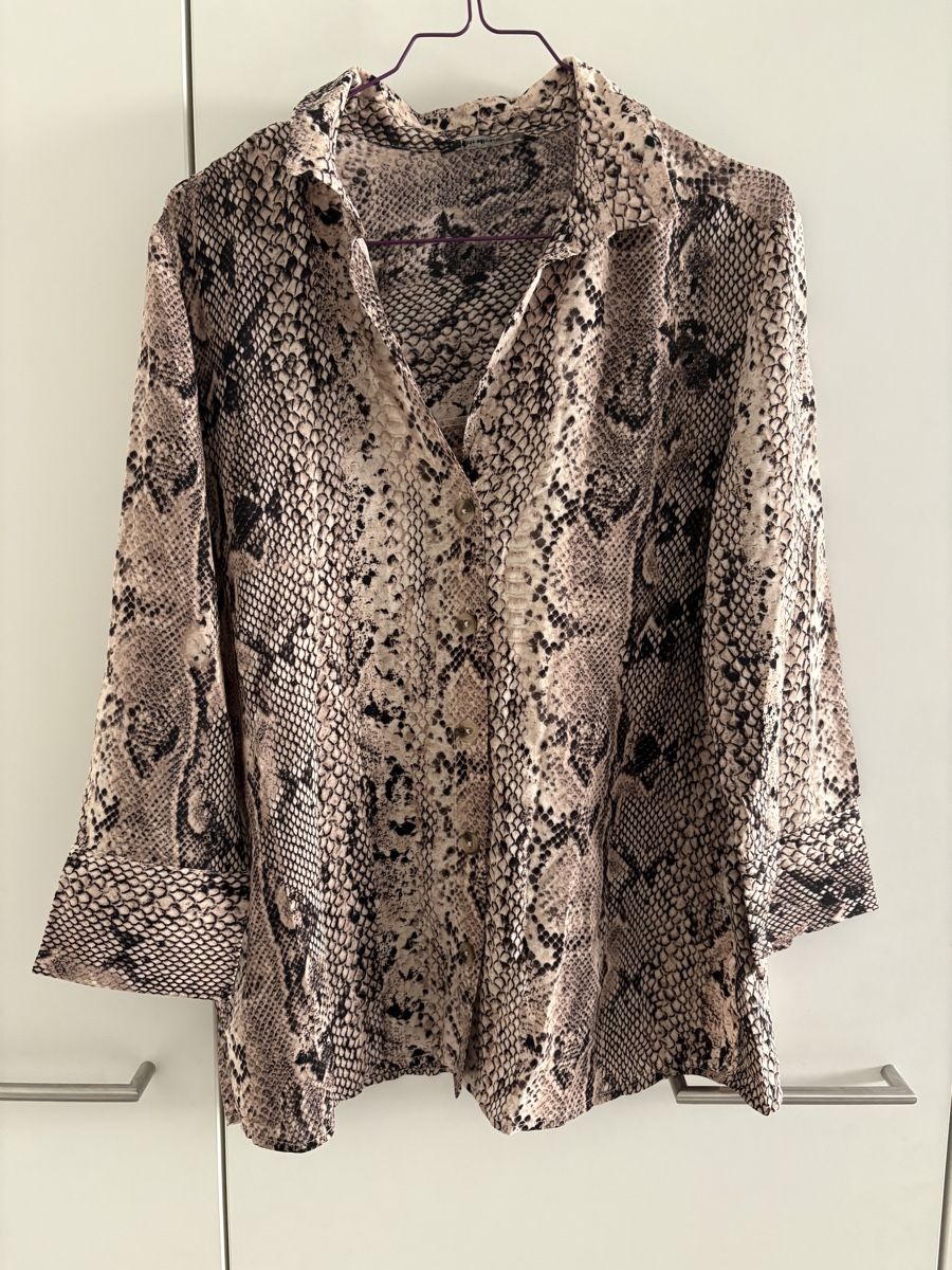 Stradivarius Camicette: Camicetta Stradivarius stampa serpente tg. M – Usato da Basel venduto da sab_mjg8