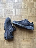 New Balance 2002R Protection Pack «Black» – Grösse 44