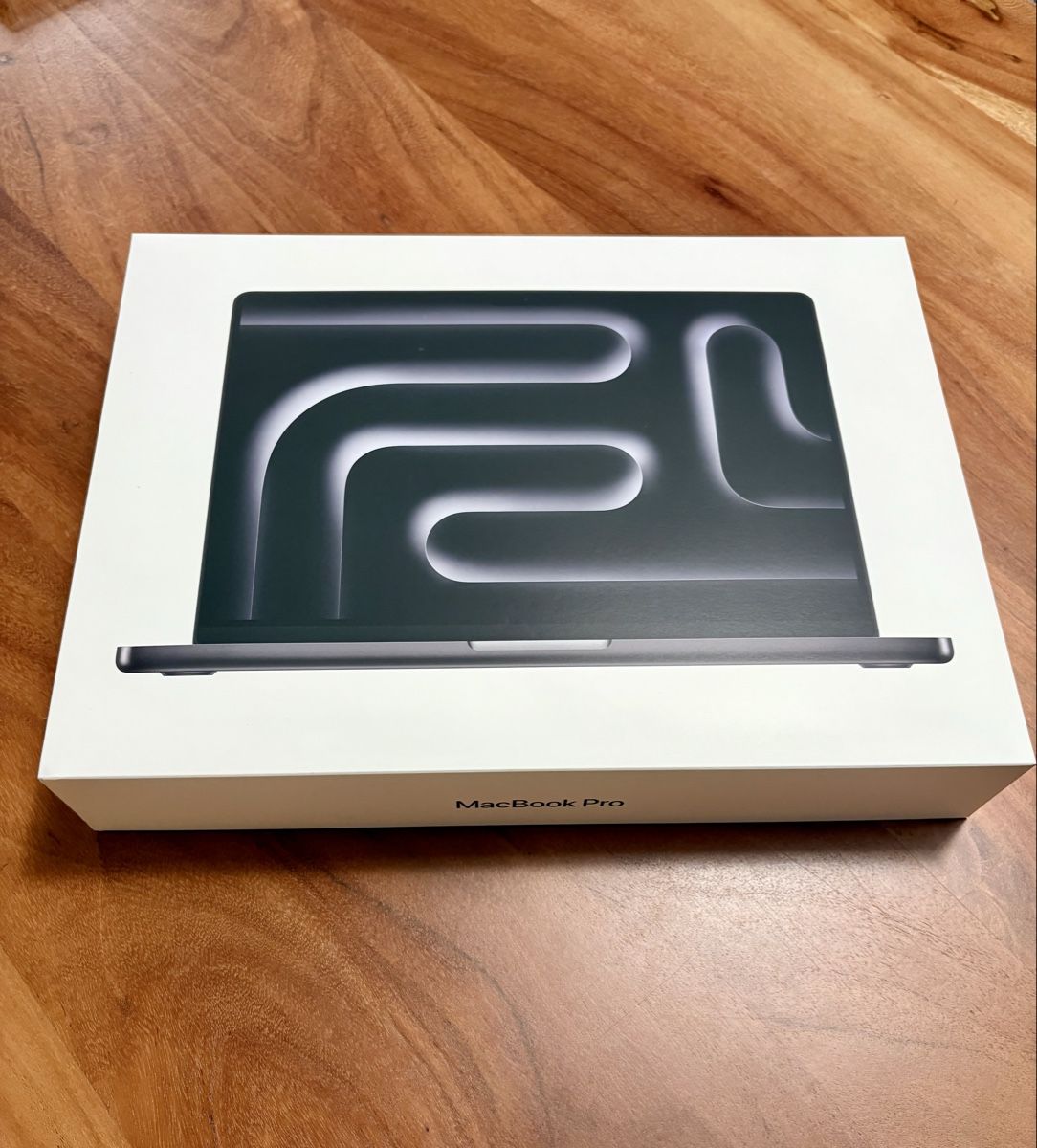 Apple PCs: Apple MacBook Pro (M5) – Neu und originalverpackt aus Cugnasco von giu_99j9
