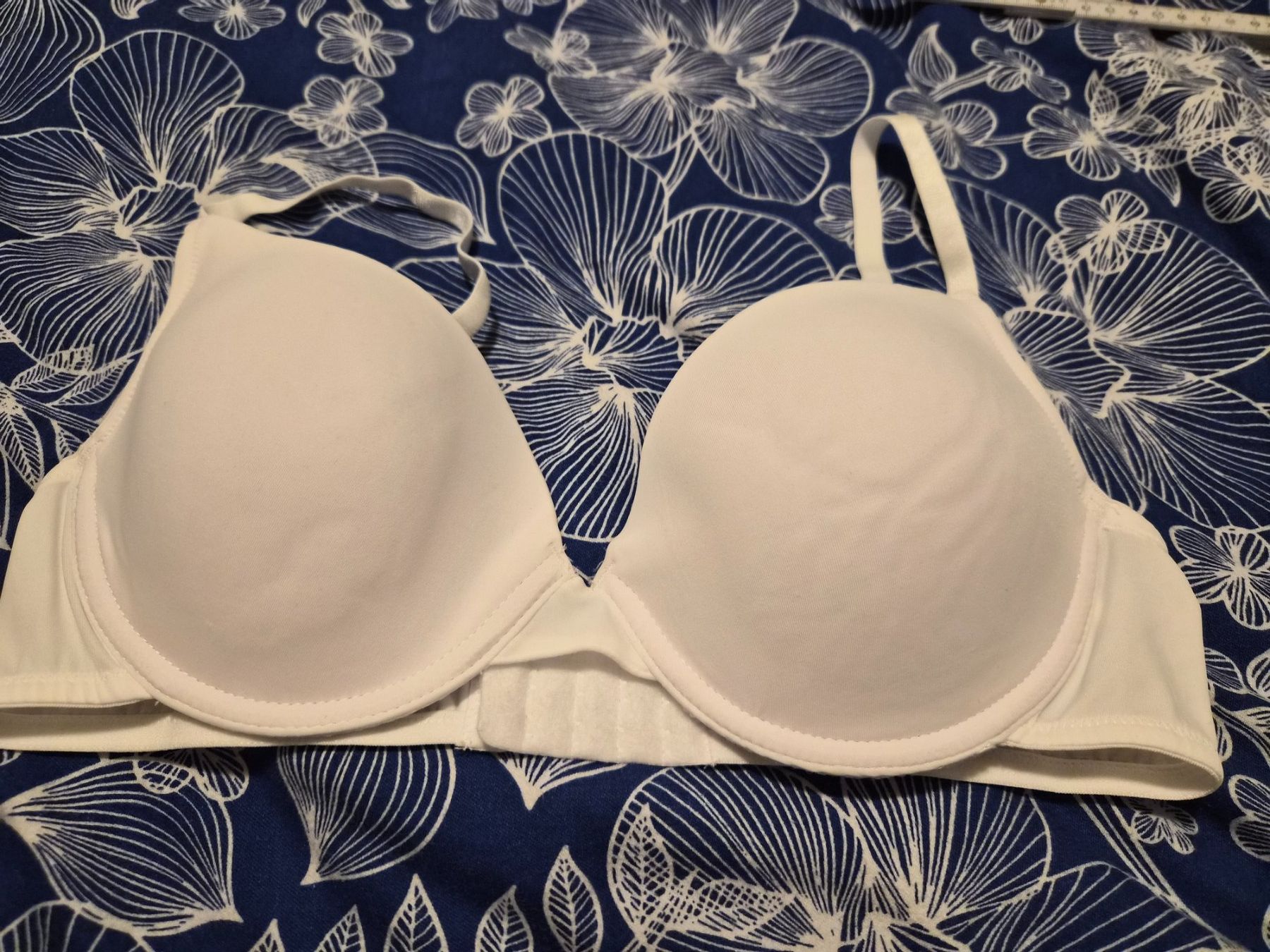 Altra biancheria intima: Bh 75c   nr2 – Nuovo (secondo la descrizione) da Dietikon venduto da Eleda