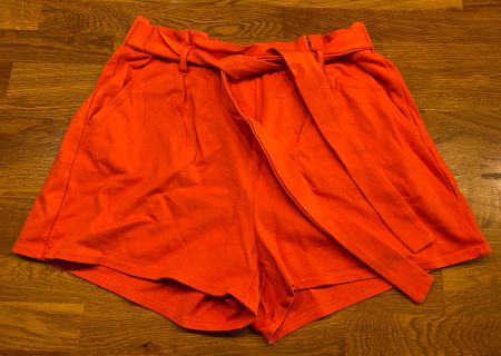 NEUWERTIG: DAMEN KURZE HOSEN ORANGE GR 42 von H&M