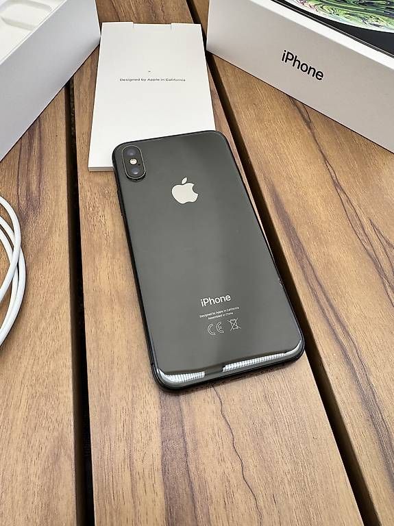 Portables: Iphone XS 256GB, Space Grey – D'occasion à Buckten par eglin1987 2