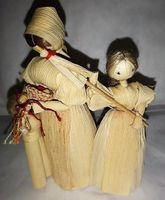 Maisblatt Mutter mit 2 Kinder