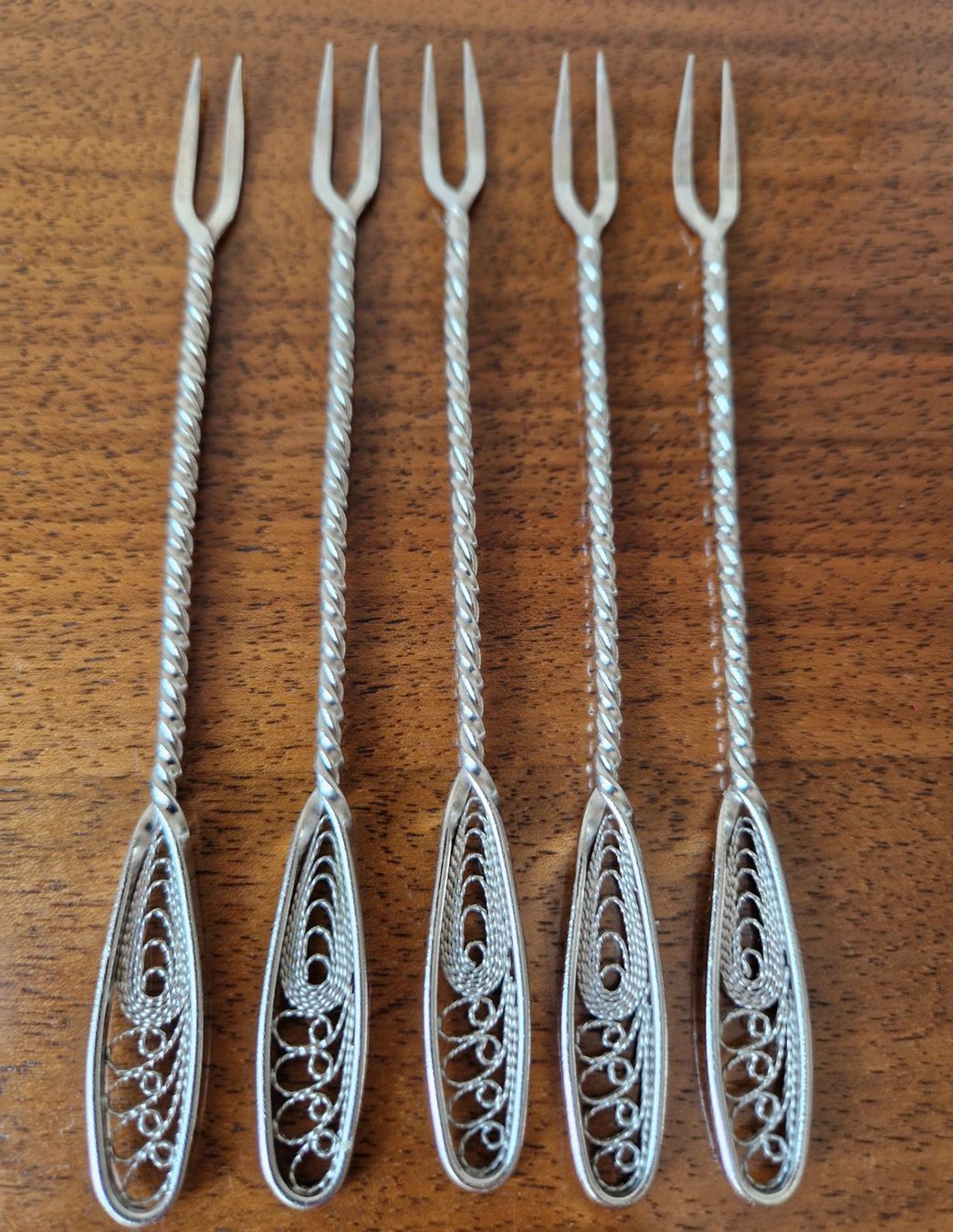 Forchette: 5er Set Vintage Cocktailgabeln – Usato da Bern venduto da Antikbatik