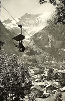 GRINDELWALD-FIRST Sesselbahn mit Dorfpartie