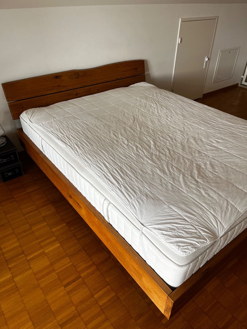 Letti: Hasena bed frame + bed base + mattress: excellent condition – Usato da Zollikon venduto da RimBen 5