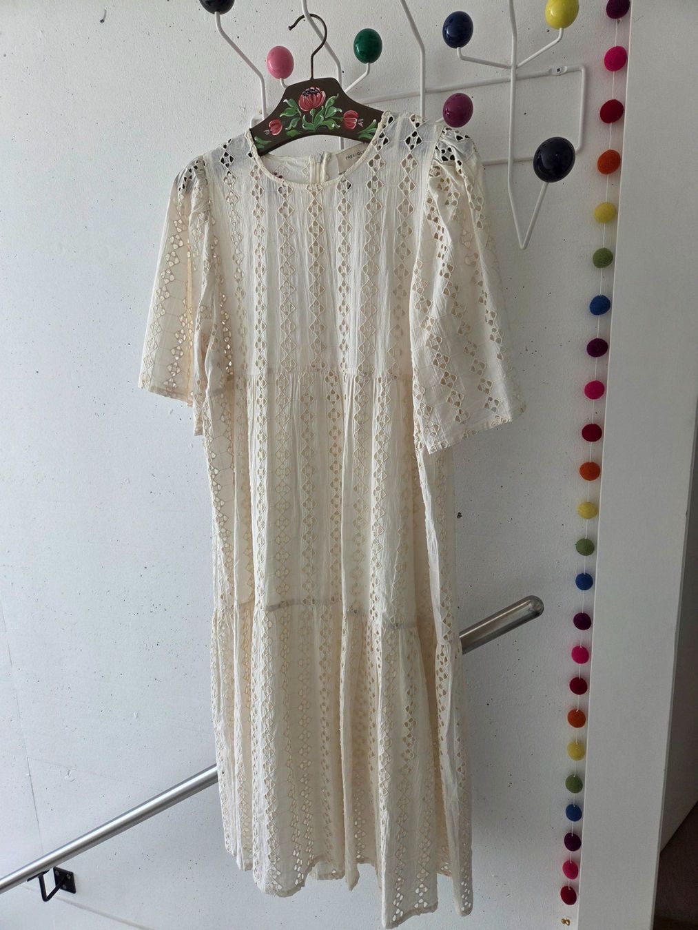 Vestiti: Sommer-Spitzen-Kleid, Grösse M – Nuovo (secondo la descrizione) da Zürich venduto da ire_992t
