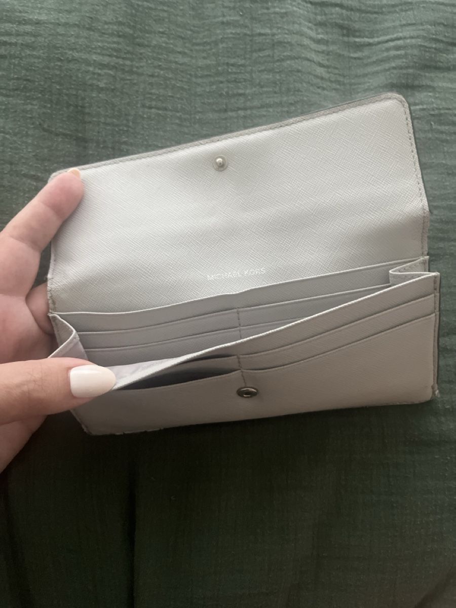 Michael Kors Portamonete: MK Portemonnaie – Usato da Birsfelden venduto da r_f_y7ry 2