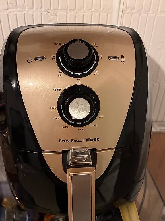 Betty Bossi Elettrodomestici da cucina: Heissluft-Fritteuse/Airfryer – Usato da Neuenkirch venduto da moesha02