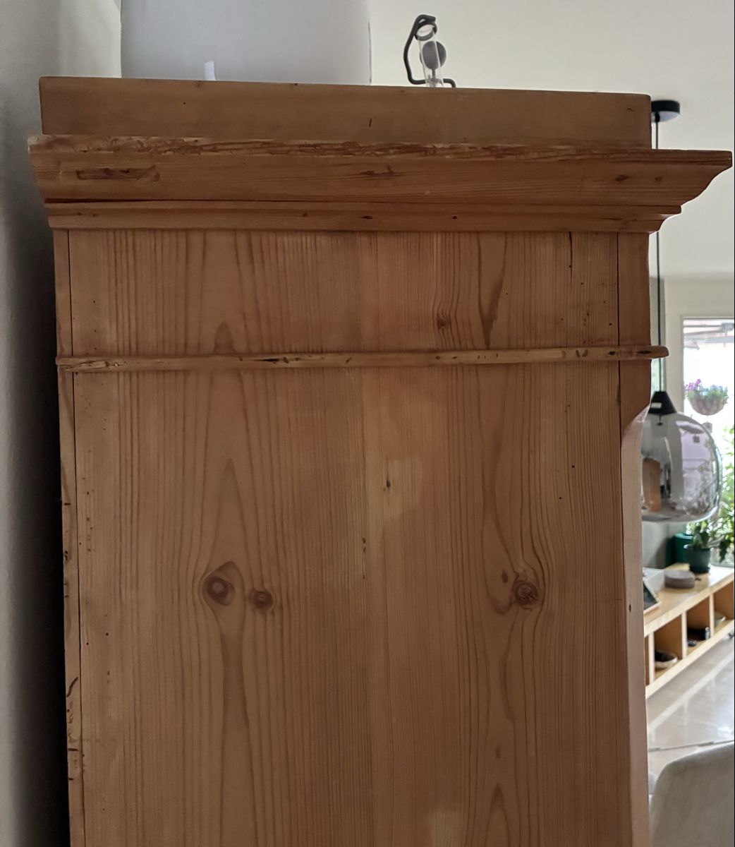 Armadi: Kleiner antiker Schrank – Usato da Aesch BL venduto da Bergfloh10 4