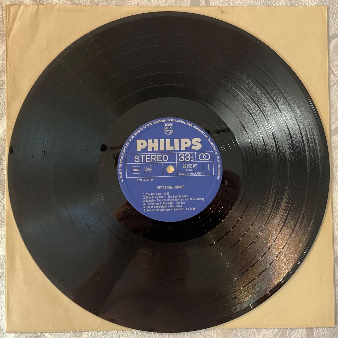 Schallplatten: BEAT FROM EUROPE – Gebraucht aus Zürich von fehlton 2