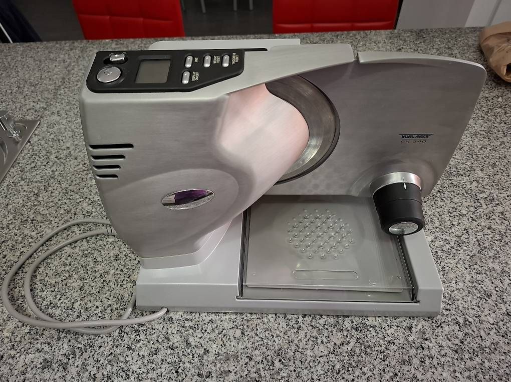 Elettrodomestici da cucina: Affettatrice Turmix cx 340 – Usato da Bellinzona venduto da costac01