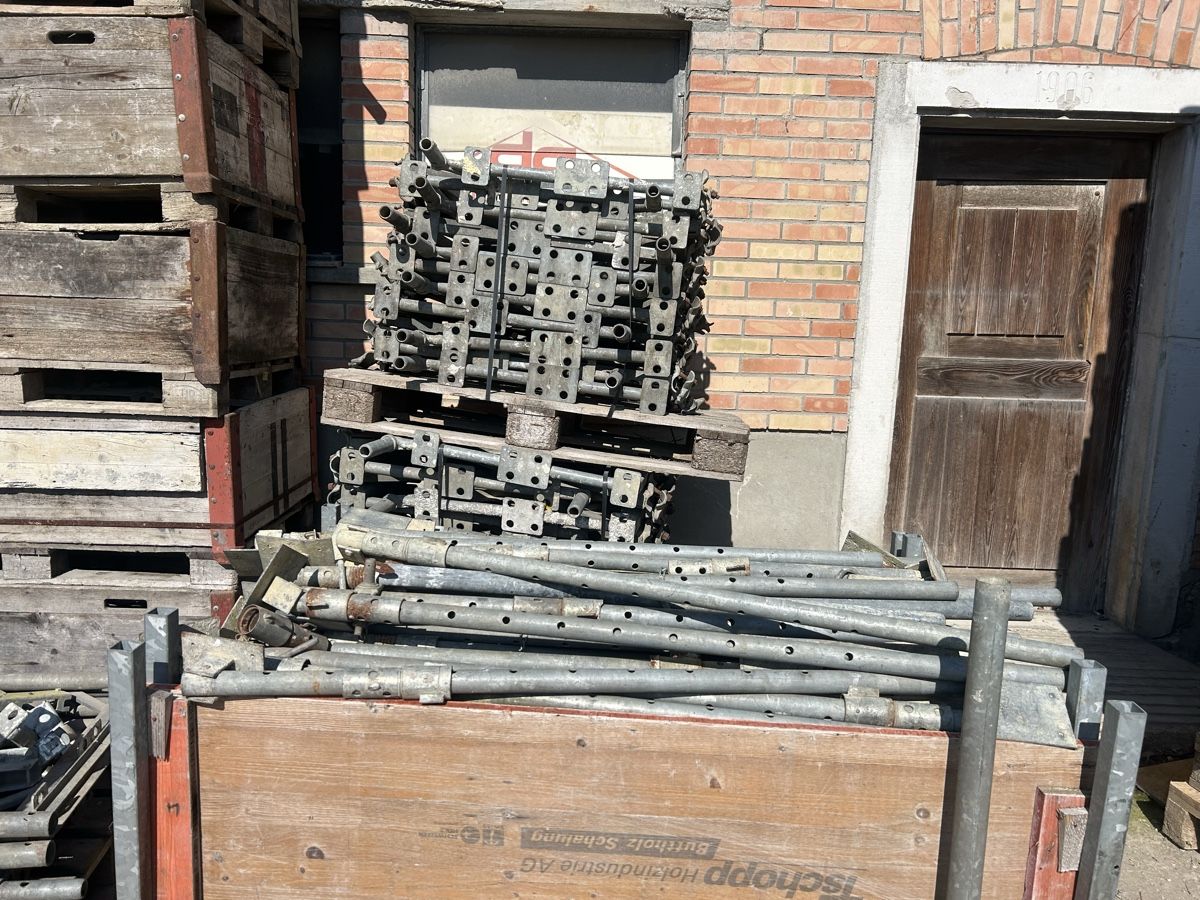 Ponteggi: Gerüst Wiedeker – Usato da Giebenach venduto da florko01 7