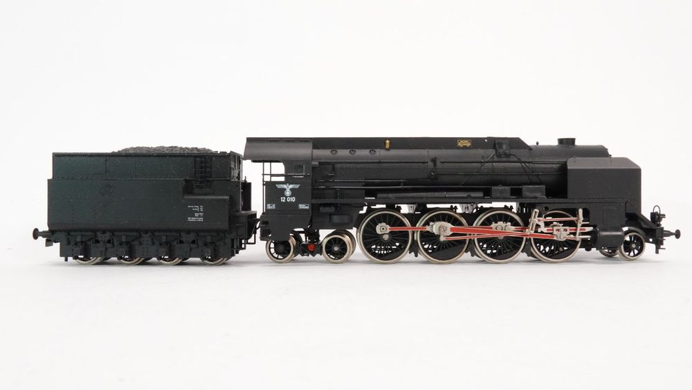 e55 Liliput ÖBB BR 12 010 Damfplok schwarz (Defekt) in Thun für CHF 40 ...