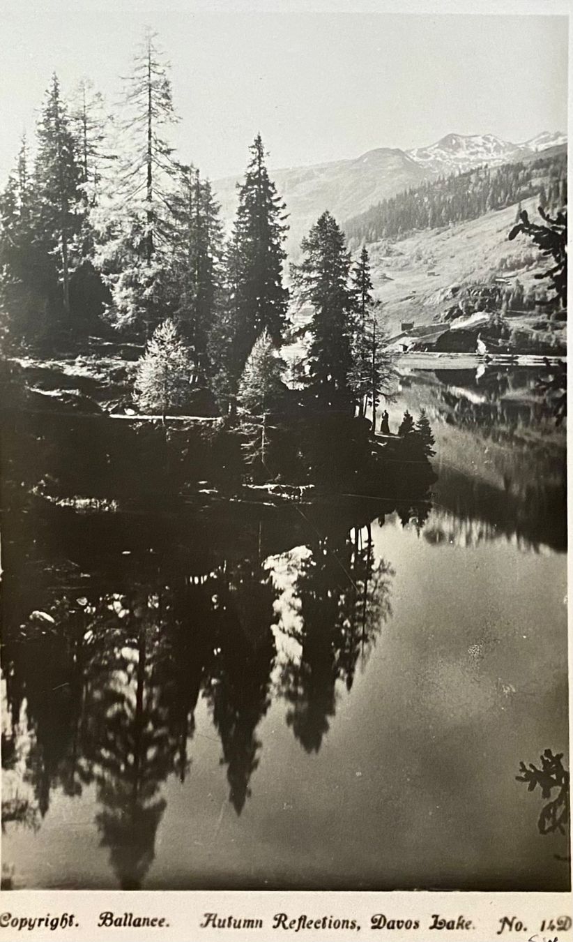 Cartoline postali: Englische AK - Autumn Reflections Davos Lake - Engadin – Usato da Root venduto da ENGLAND-TREASURES 1