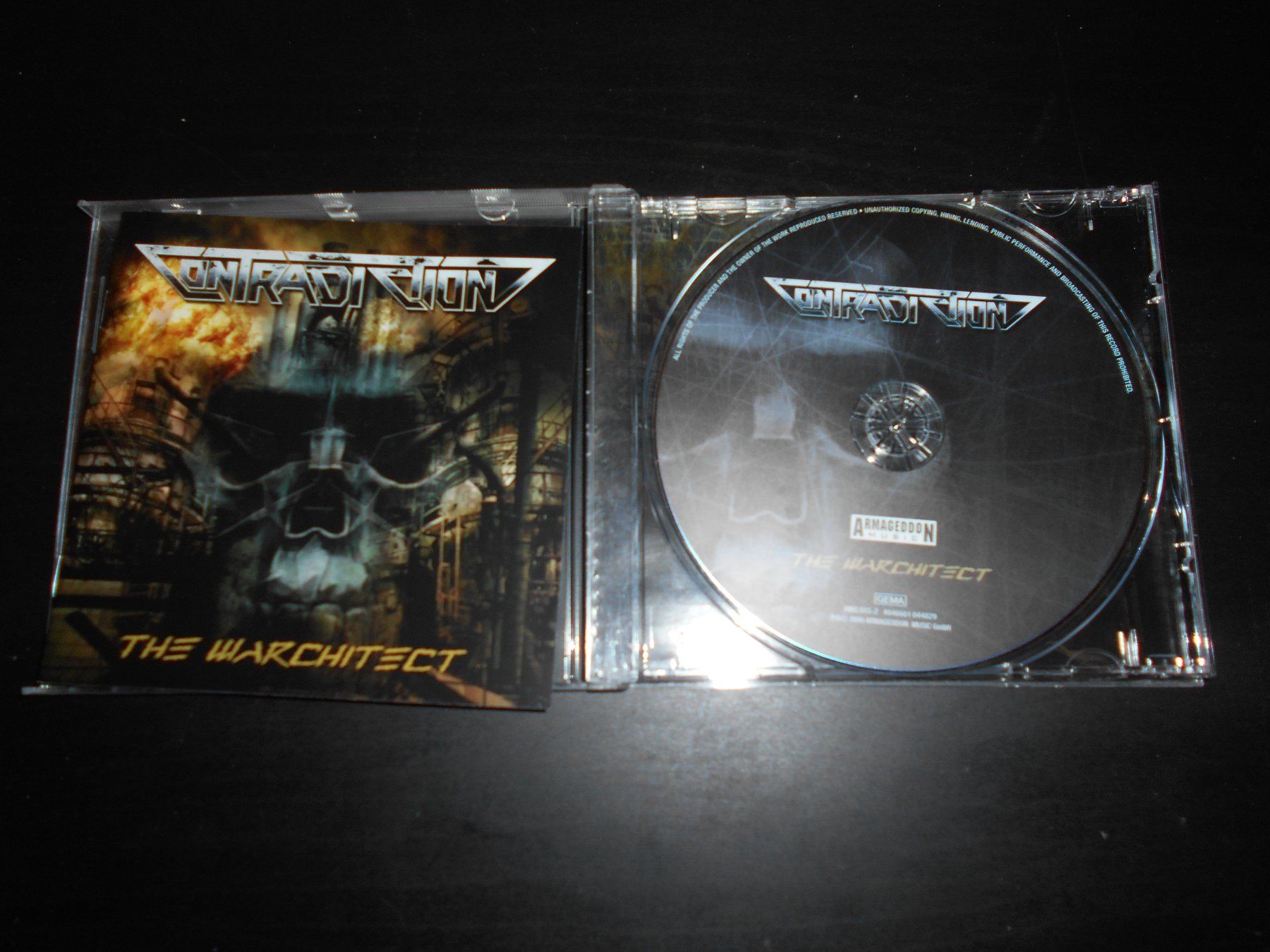 CDs: Contradiction – The Warchitect / 2006 – D'occasion à Aarberg par witchhunter01