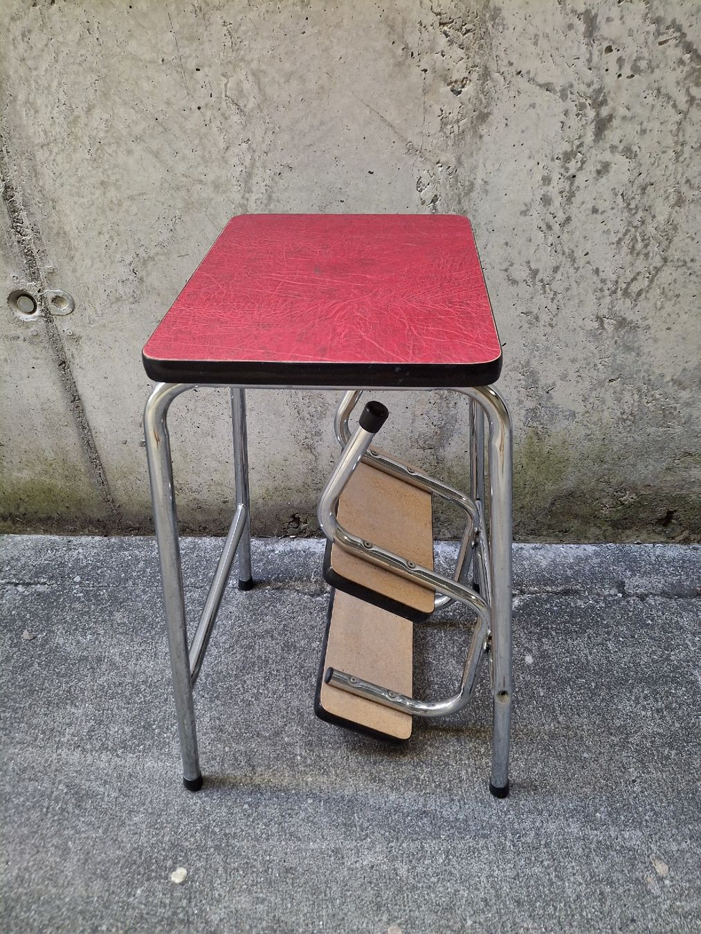 Hocker: Trittschemel, Tritthocker, Mid-Century, 60er, 50er – Gebraucht aus Fislisbach von HurtiBrocki 3