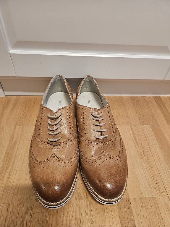 Anna Field Scarpe da donna: Neuer Damen Halbschuh braun Gr. 38 – Usato da Zürich venduto da leonard014