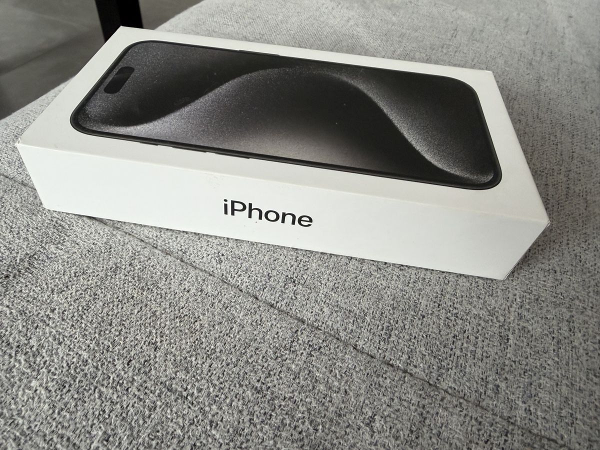 Apple Handys / Smartphones: iPhone 15 Pro 128 GB – Neu (gemäss Beschreibung) aus Dübendorf von Sh2ooRT 2